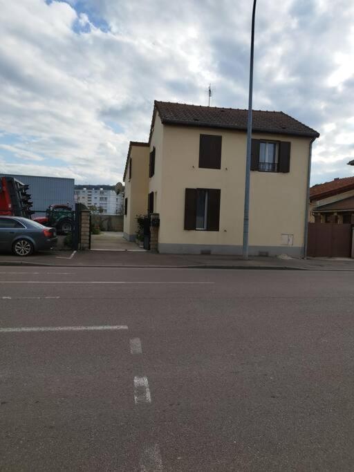 Hébergement de vacances L'hirondelle Du Faubourg Bar-sur-Aube
